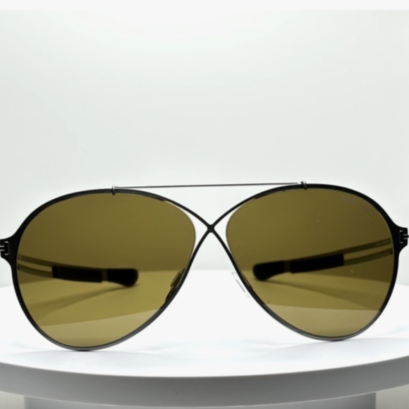 - Tom Ford Rocco TF828 - Picture 9 of 9
